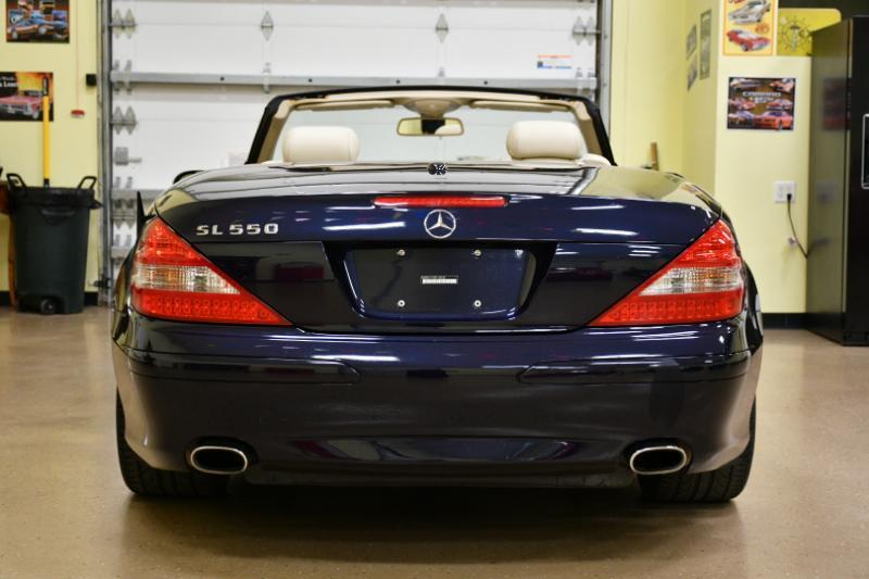 Mercedes-Benz SL-Class SL550 2008