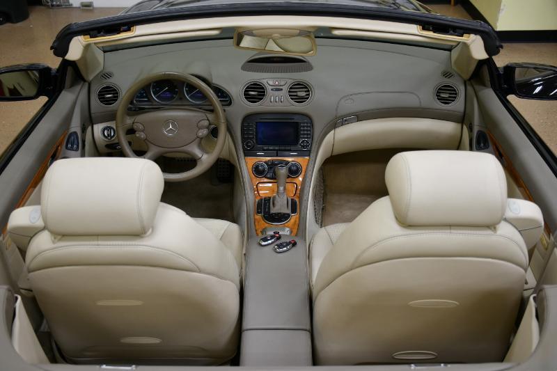 Mercedes-Benz SL-Class SL550 2008