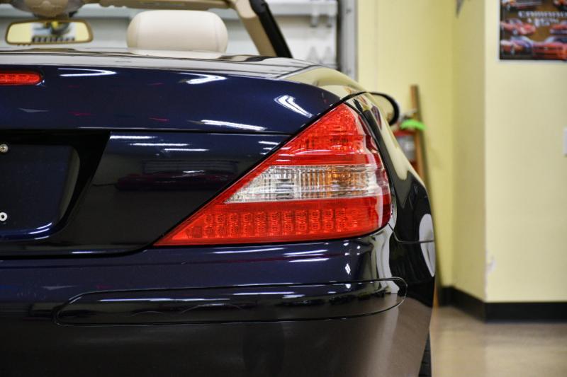 Mercedes-Benz SL-Class SL550 2008