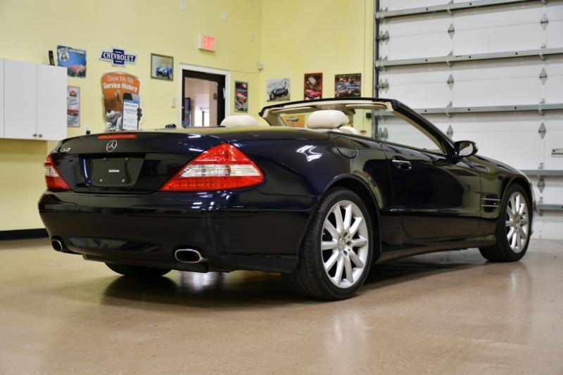 Mercedes-Benz SL-Class SL550 2008