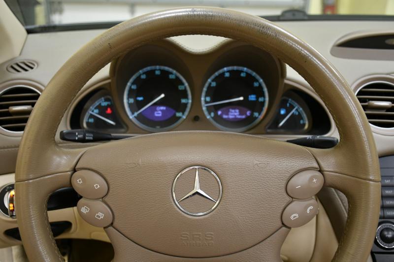 Mercedes-Benz SL-Class SL550 2008