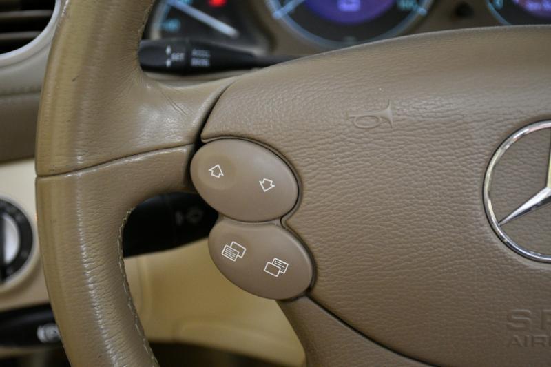 Mercedes-Benz SL-Class SL550 2008