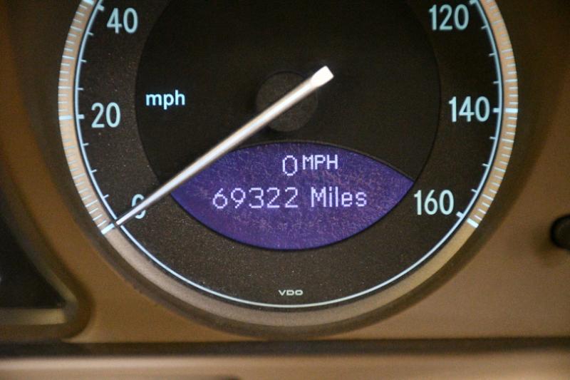 Mercedes-Benz SL-Class SL550 2008