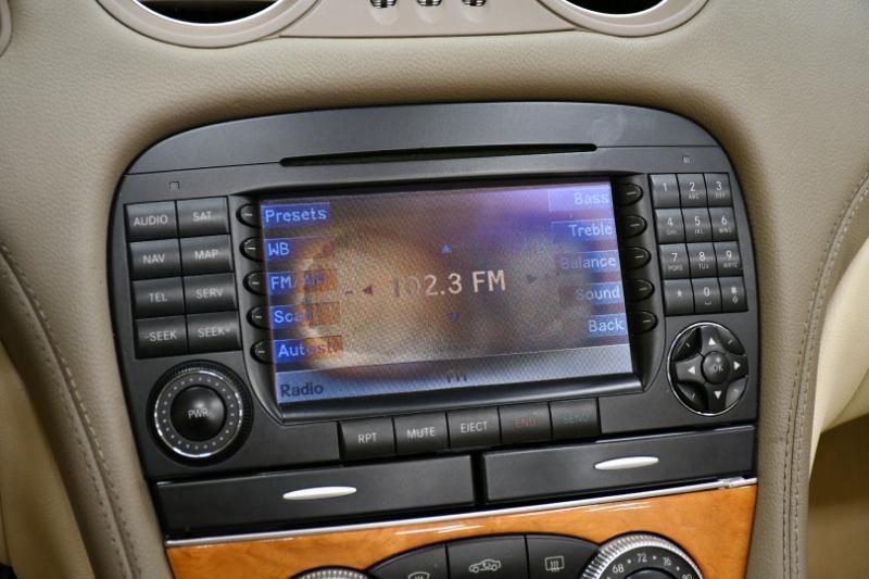 Mercedes-Benz SL-Class SL550 2008