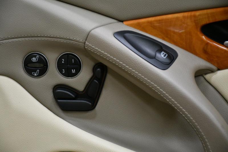 Mercedes-Benz SL-Class SL550 2008