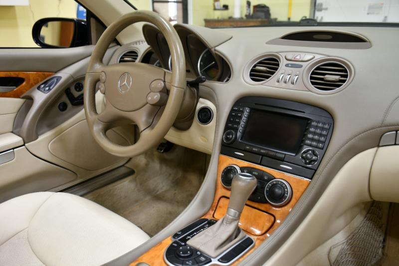 Mercedes-Benz SL-Class SL550 2008