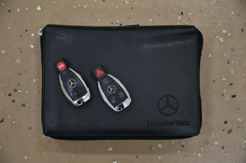 Mercedes-Benz SL-Class SL550 2008