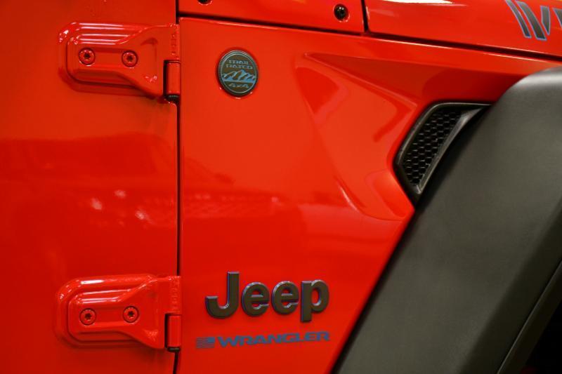 Jeep Wrangler 4xe Sport S 2025