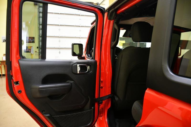 Jeep Wrangler 4xe Sport S 2025