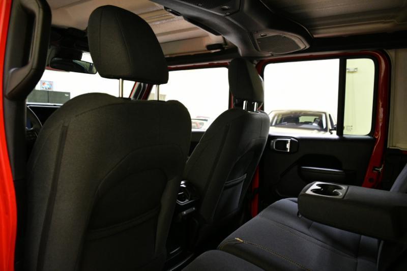 Jeep Wrangler 4xe Sport S 2025