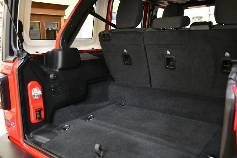 Jeep Wrangler 4xe Sport S 2025