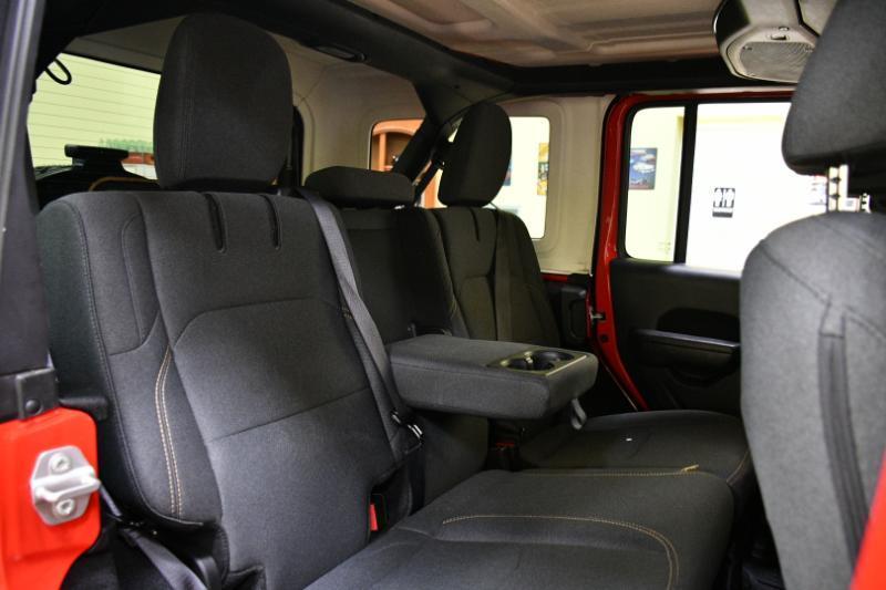 Jeep Wrangler 4xe Sport S 2025