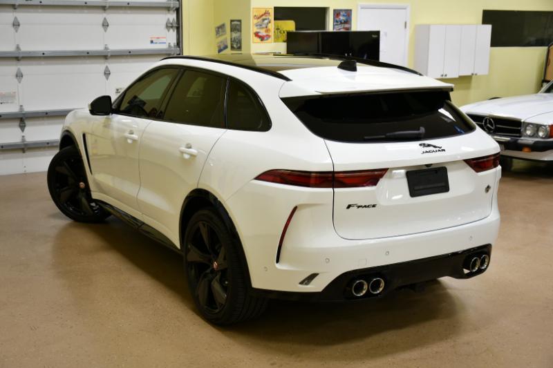 Jaguar F-Pace SVR 2023