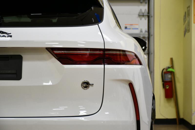 Jaguar F-Pace SVR 2023