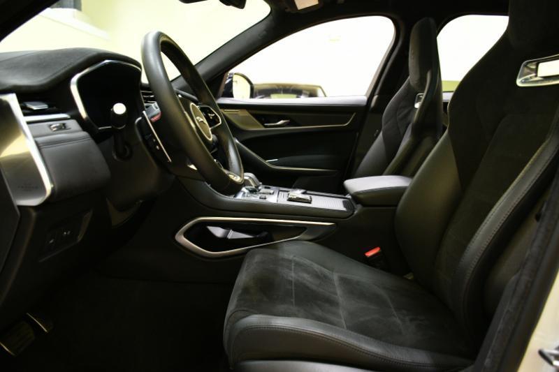 Jaguar F-Pace SVR 2023