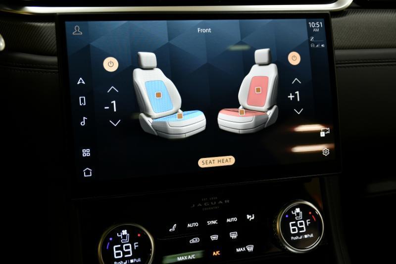 Jaguar F-Pace SVR 2023