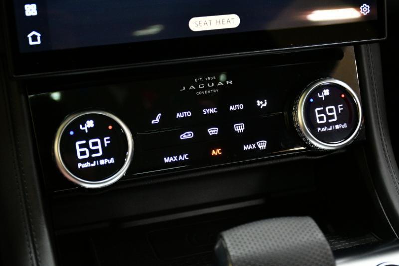 Jaguar F-Pace SVR 2023