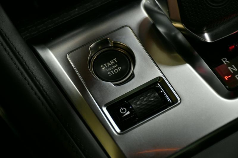 Jaguar F-Pace SVR 2023