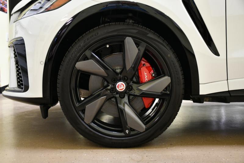 Jaguar F-Pace SVR 2023