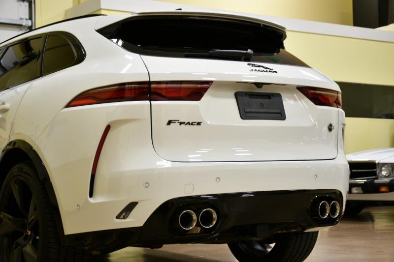 Jaguar F-Pace SVR 2023