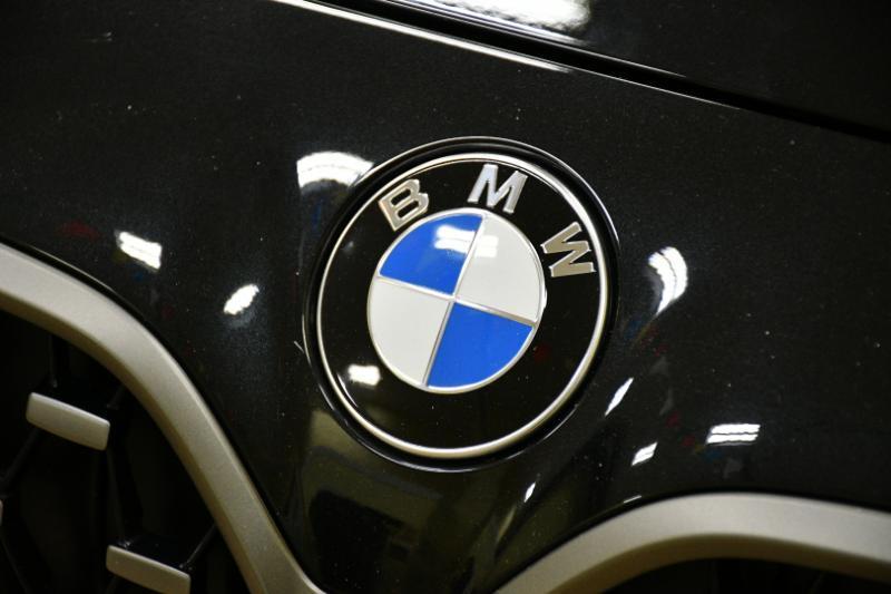 BMW 4-Series M440i Convertible 2023