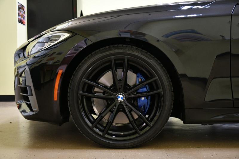 BMW 4-Series M440i Convertible 2023
