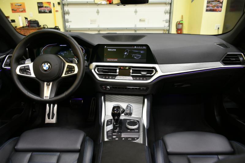 BMW 4-Series M440i Convertible 2023