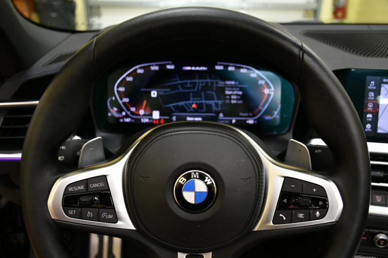 BMW 4-Series M440i Convertible 2023