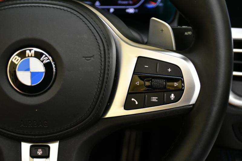 BMW 4-Series M440i Convertible 2023