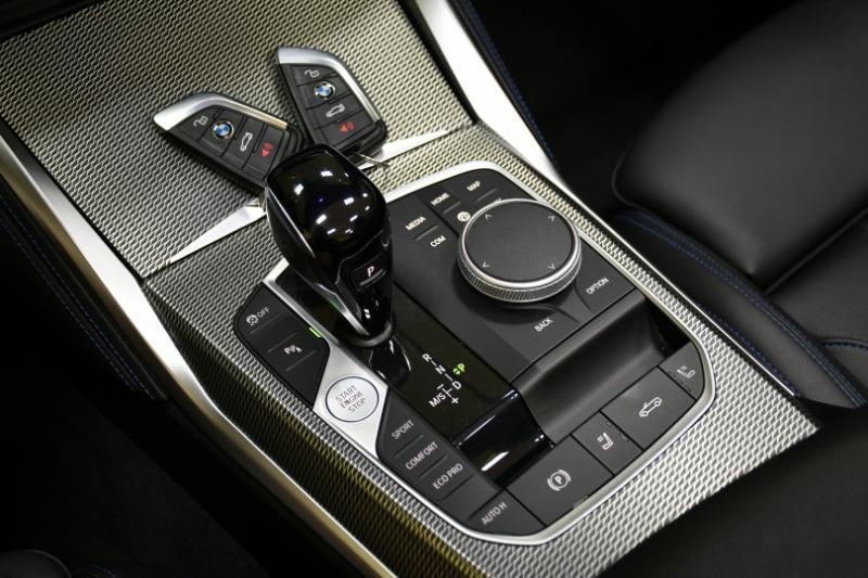 BMW 4-Series M440i Convertible 2023