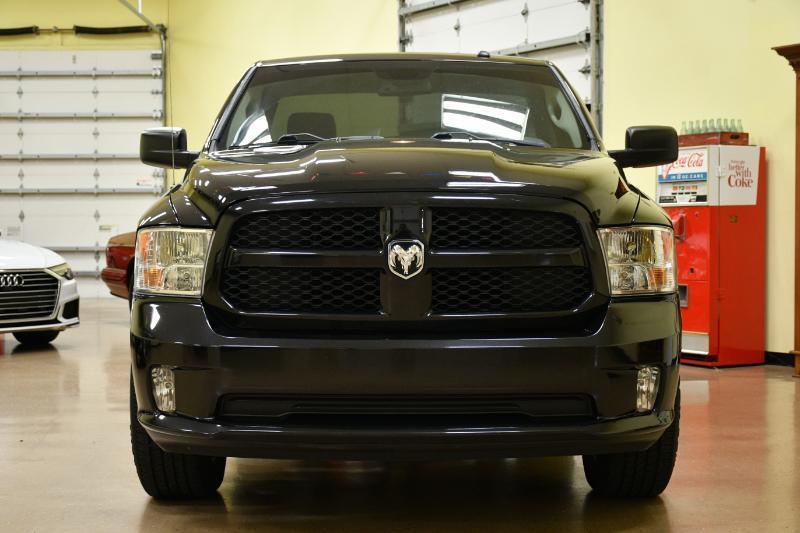 RAM 1500 Tradesman Regular Cab SWB 2WD 2016
