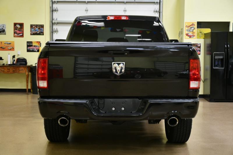 RAM 1500 Tradesman Regular Cab SWB 2WD 2016