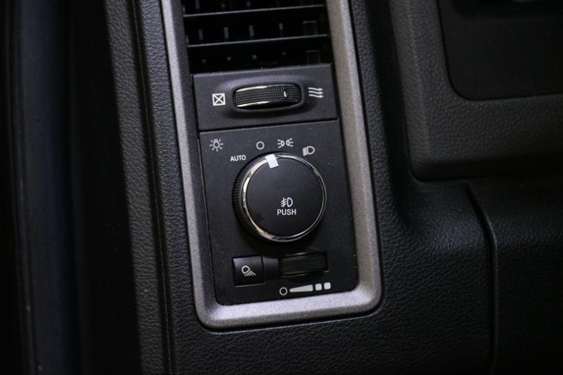 RAM 1500 Tradesman Regular Cab SWB 2WD 2016