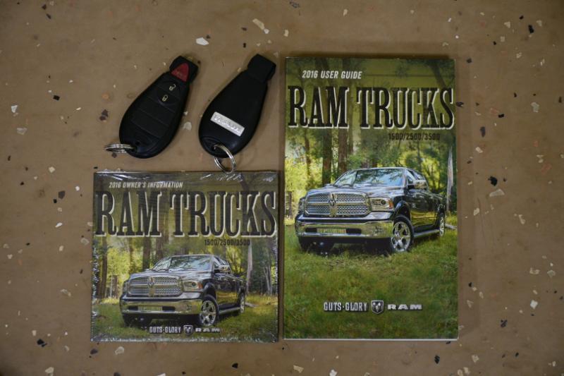 RAM 1500 Tradesman Regular Cab SWB 2WD 2016