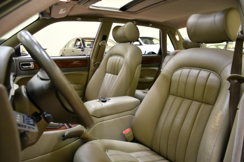 Jaguar XJ Sedan XJ6 1997