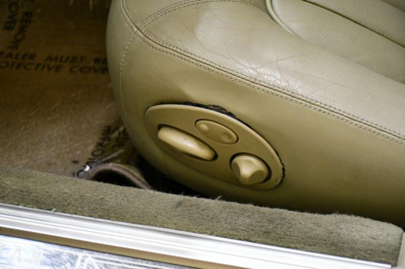 Jaguar XJ Sedan XJ6 1997