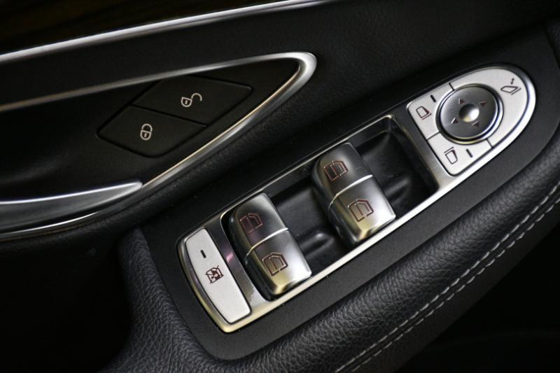 Mercedes-Benz C-Class C300 4MATIC Sedan 2019