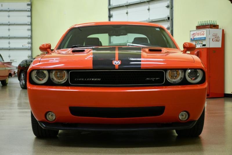 Dodge Challenger SRT8 2010