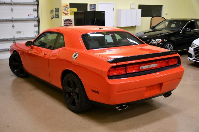 Dodge Challenger SRT8 2010