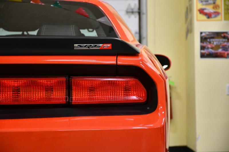 Dodge Challenger SRT8 2010