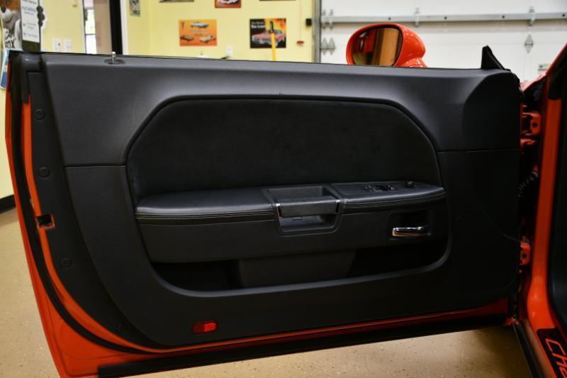 Dodge Challenger SRT8 2010