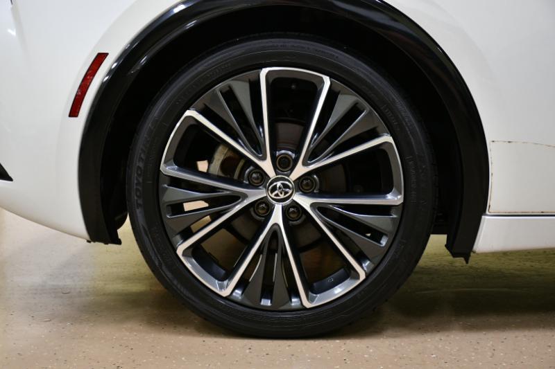 Toyota Prius XLE 2023