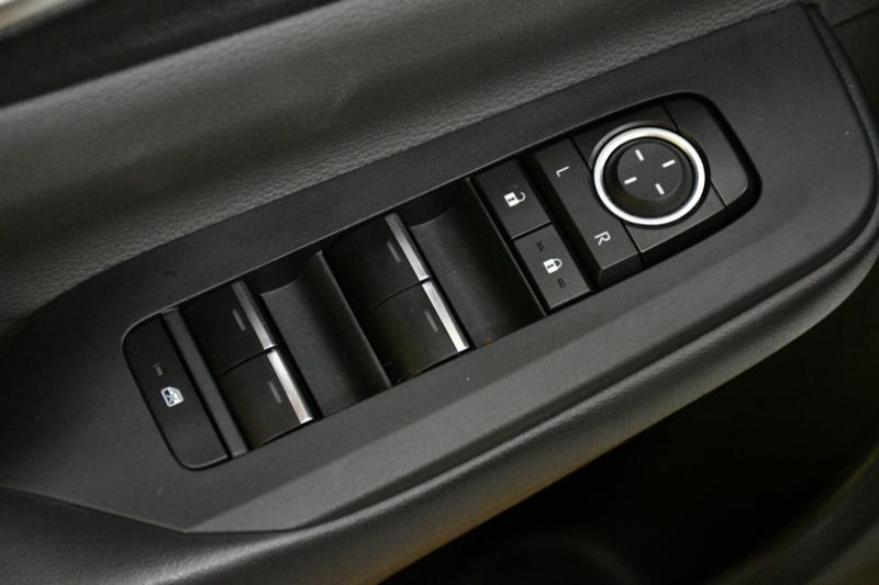 Toyota Prius XLE 2023