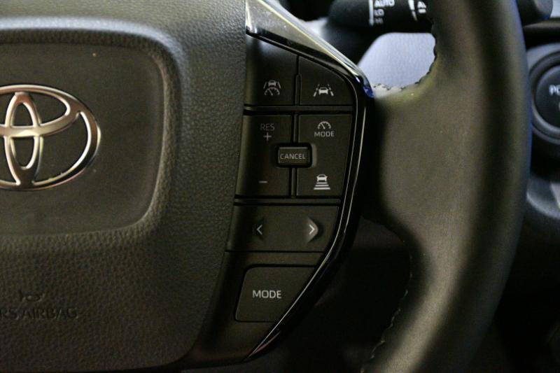 Toyota Prius XLE 2023