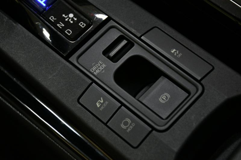 Toyota Prius XLE 2023