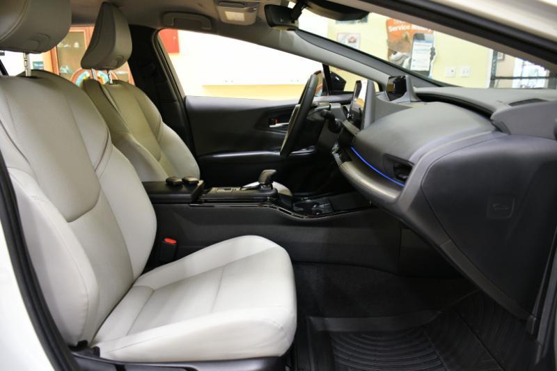 Toyota Prius XLE 2023