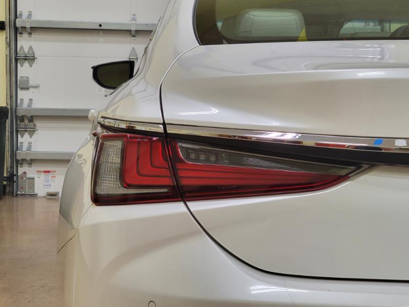 Lexus ES 350 2024