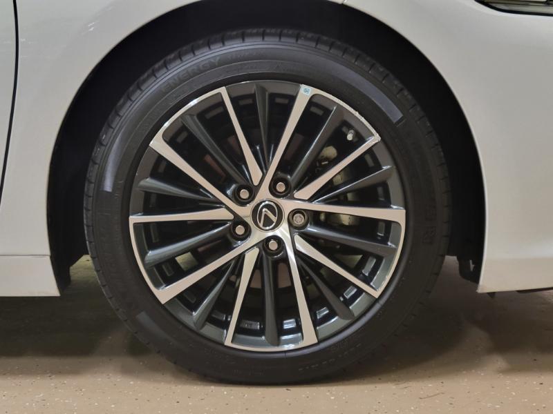 Lexus ES 350 2024