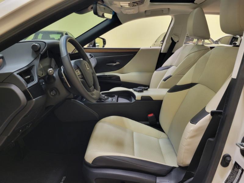 Lexus ES 350 2024