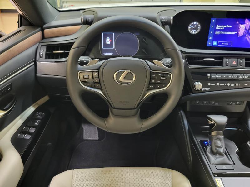 Lexus ES 350 2024